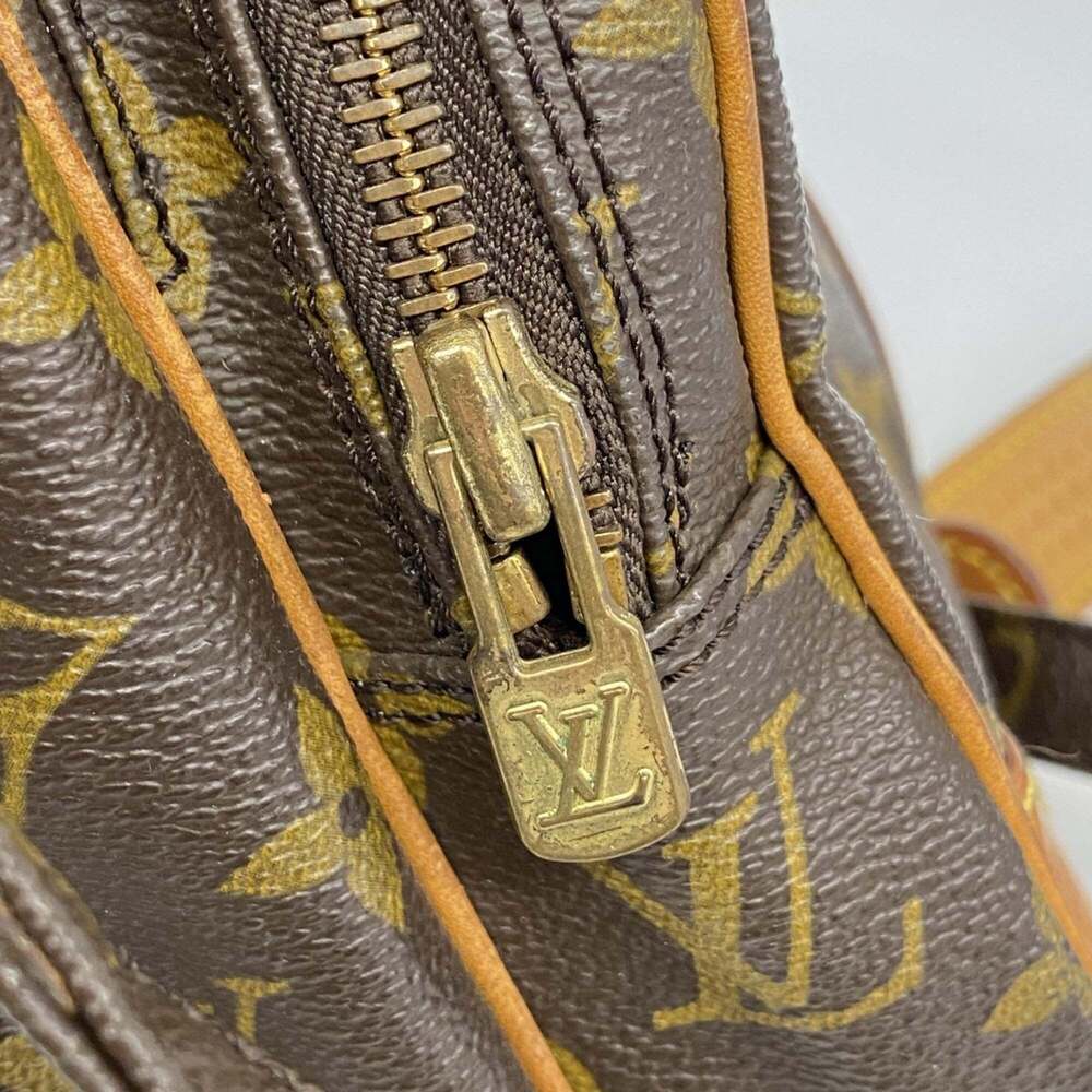 LOUIS VUITTON Authentic Brown Monogram Shoulder Bag - Picture 11 of 14